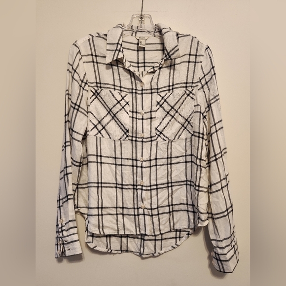 Forever 21 White and Black Plaid Button Down Shirt Soft Medium - Picture 1 of 3